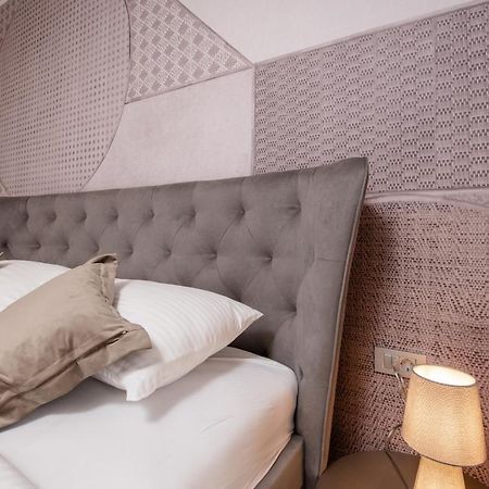 Deluxe Apartments & Rooms Revis リエカ エクステリア 写真